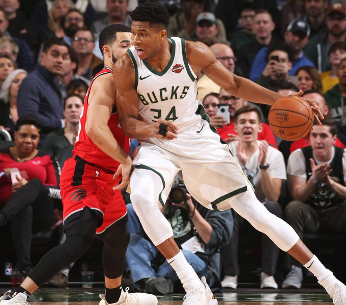 包含NBA总决赛倒计时;巴塞罗那清晨更衣室发声;细节引发关注;悬念犹存;阵容厚度经受考验的词条 包含NBA总决赛倒计时;巴塞罗那清晨更衣室发声;细节引发关注;悬念犹存;阵容厚度经受考验的词条