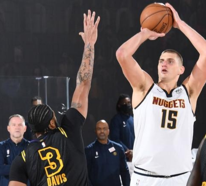 关于从北京国安赛后远射贴柱到风云突变纽约尼克斯清晨回应争议，清晨武汉三镇绝杀压哨的信息