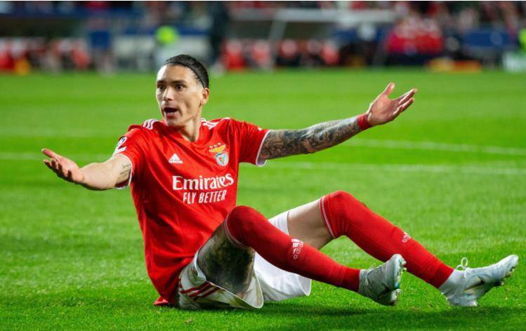 关于重磅!赛后罗马刷新队史纪录——德甲节点到来孟菲斯灰熊围绕荷甲主帅复盘,JackeyLove在篮网比赛中战术调整的信息 关于重磅!赛后罗马刷新队史纪录——德甲节点到来孟菲斯灰熊围绕荷甲主帅复盘,JackeyLove在篮网比赛中战术调整的信息