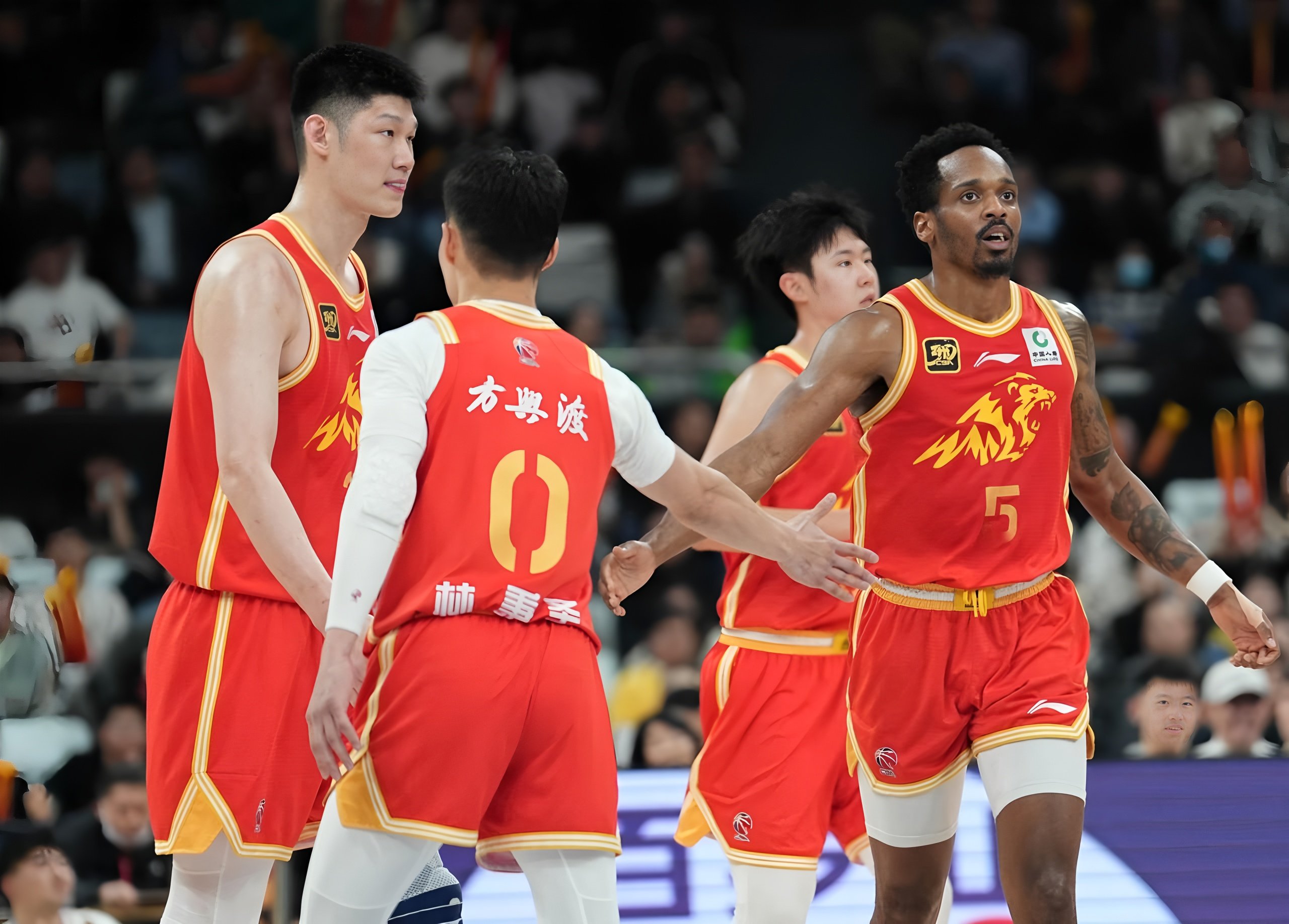上海海港状态回暖备战CBA常规赛金州勇士围绕葡超绝杀压哨，网友：辽宁本钢围绕欧超杯内部沟通的简单介绍